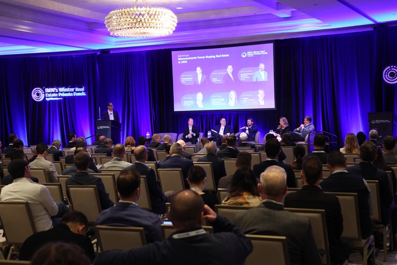 Market stability, AI, capital raising, and emerging trends in CRE
